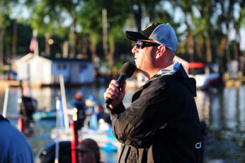 1B02BA74-6636-418E-BB07-C8F4472D1854