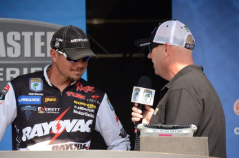 1B040199-AC3B-4BDC-8C0E-96CB2A9548B0