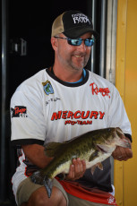 1B2E3EFA-3EF1-46C7-BB15-FEC29FFCC8B7