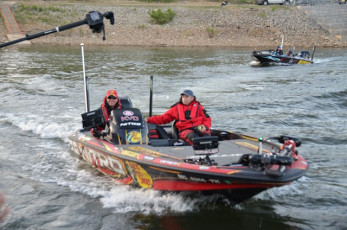 1B32336F-8893-4979-B483-F3044E18BFDB