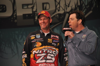 1B95B541-8222-42AA-BA2B-0545149829EC