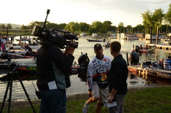 1BADF5C6-2E33-4D00-A5D4-BC7B7A9981F0