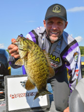 1BC137C4-1DA8-4E1D-BFBC-4D0BEC0C5758