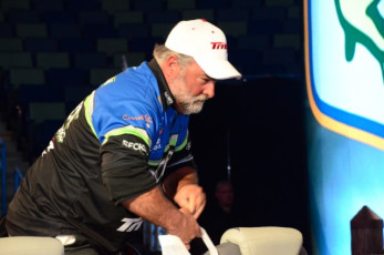 1CA36EF2-CAB5-4D81-9052-B8BB659519E4