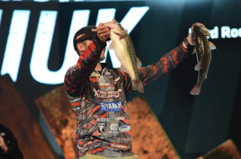 1CF75418-AA90-439E-97A6-FE5AC629AEE7