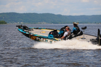 1DB1C7AC-7775-498F-9E28-0FDB9A6D49C2