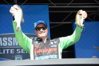 1E740D46-66B2-4983-B35B-1757378F7AA2