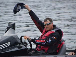 1F4E9BBC-4FC8-4DA0-8002-6661543B3531