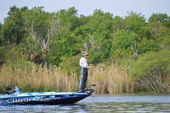 1F55B67A-1DE7-46C2-8F86-F22469A47641