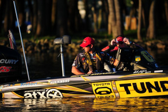 20C39F86-EEE8-4535-8578-B15AF8654C7D