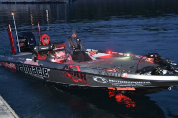 20E34E2F-590F-4A60-9447-9E137AEC3D9F