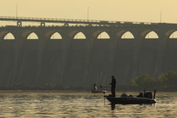 2137FF8F-0B60-4C96-9AE2-C08ACE92E80C