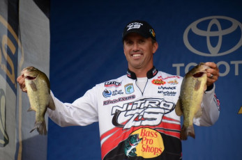 214E2E8C-01F9-4C79-B38A-4CEB2653A4EE