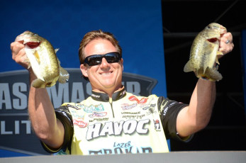 21CB075E-A535-4EF9-ADAB-803FA0200FAD