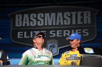 23432838-A3EC-48CE-8DCF-C19464D0C2CD