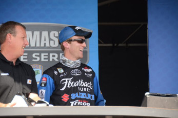 235FDB53-4DCF-473B-9F8A-65F61417BF4E