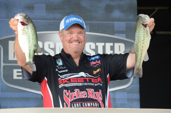 2401C81C-1A8F-4E48-8B88-9370801FF93C