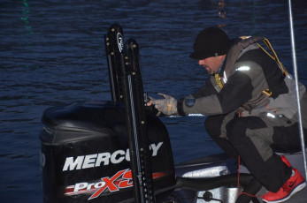 24793B06-80A8-4F67-AB30-DA1F18A598E6