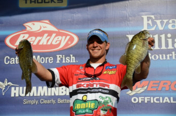 25D4C3CA-36A9-48EF-AE77-7BDEF1F1A374