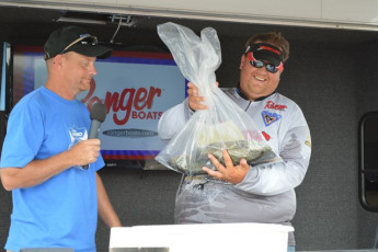 25E3DD77-420B-4981-B846-FE80BDD8377A