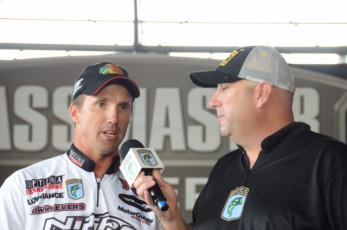 25FAEC76-2C79-4F07-8580-90EC327FC814