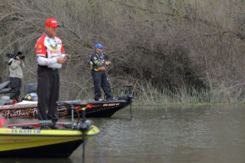 2751EC14-EE71-499B-AB2D-89B6AD3000F8