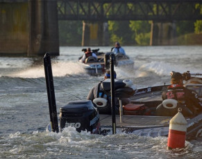 27BED9FC-8698-4590-A705-58415D0F0F9D