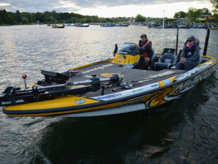 2860476C-64E4-4292-B931-D1936CCB4E9C