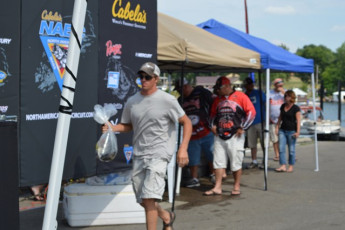 2893DA3F-CEC2-4BA9-8ED4-EF395CF2AB1F