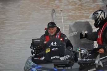 2910B2E1-9F86-4F86-9F0B-85D44E071E26