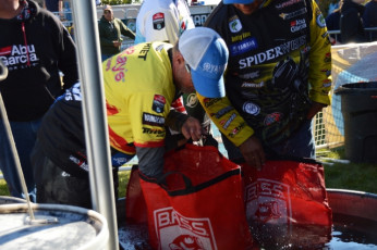 292790D7-C56F-4AB1-AB58-FF6CEE14343C