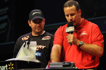 29DA3D24-0D04-41AB-83D4-240DCC880A25