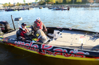 2A0B2F75-5D8C-4D83-A62D-99A3576F1687