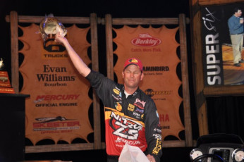 2A5A2DD6-1D47-4472-9066-296E32052F9E