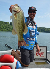 2A7A06D4-2BF8-4619-B269-C9A9414E1312