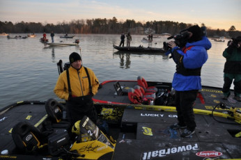 2B93E8A0-9F66-4180-85DC-7B840F5C0CFB