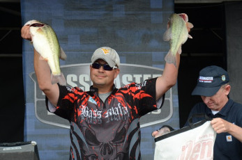 2B9A85A2-6718-43F9-9B08-7D09F7AC4D60