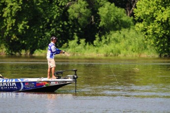 2BB77E25-68AD-41F2-9027-C66BFEF01B93