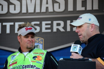 2BF56006-2C98-402A-B497-83C997A5645A