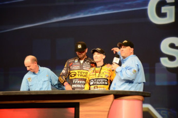 2C26A8C2-120C-441C-ADBC-CD129DE61142