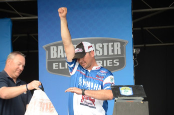 2CB370AD-7867-489F-9896-04BEAFD6AEEA