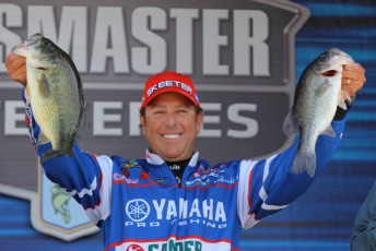 2D2E467F-E30B-40B4-9CB1-20B776E055F3