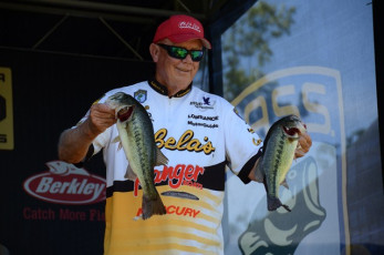 2D8F8A94-B714-42A3-B58A-72D3C54F19CB