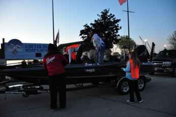 2DBBB885-7EF9-453F-B7EF-7D3775B03C07