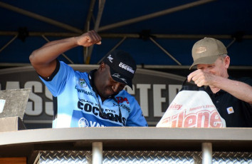 2E890846-0814-4907-A9AC-430F403B880A