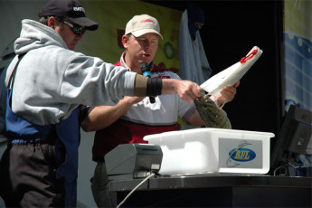 2EC332B6-8633-456D-A911-34DAFCF70B81