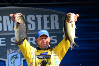 2EE43B85-70EE-4953-8B5B-6DF8C3DBC569