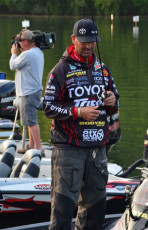 2EE8A63F-EF7B-476B-A32C-55D8C68D3019