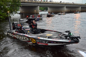 2EF0F45E-DDA2-4FC5-BA43-38EFA0BA9C05