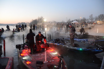 2EF531B8-012B-494A-9109-7745FD57F09F